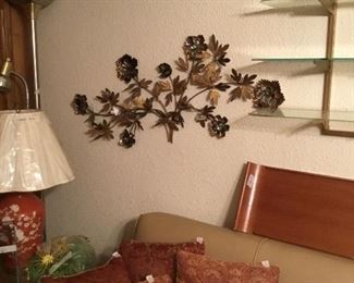 Den - vintage Home Interiors wall art