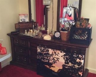 Dresser