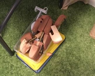 Shoe savers in cedar