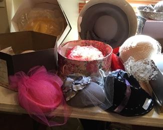 Lots of great hats, hat boxes, lots of brand names & colors