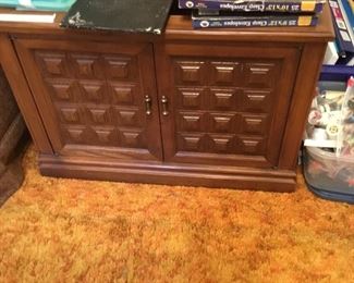 End table - doors open for storage