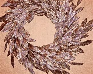  A gold and sliver glitter wreath with tags