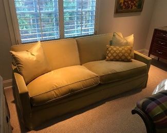 Saladino Velvet sofa
