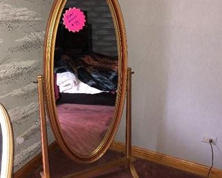 Oval wooden mirror