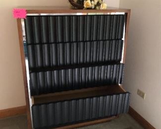 Wavy black chest of drawers