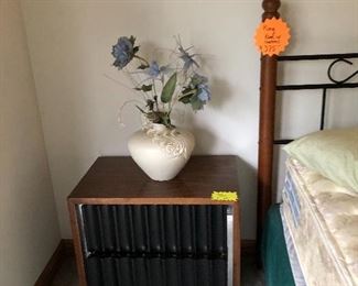 Wavy black nightstands, 2