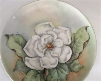 magnolia plate
