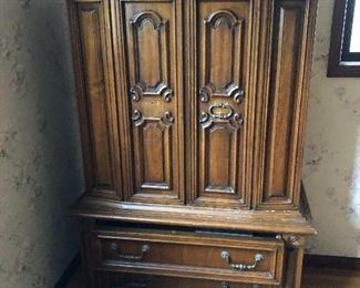 Armoire
