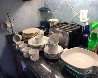 Crate & Barrel dinnerware