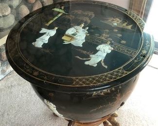 Top of fishbowl planter (lid)