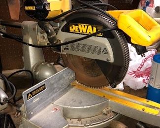 DeWalt sliding miter saw