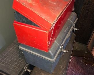 metal tool boxes