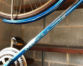 Vintage Schwinn Suburban bike