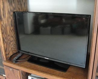 Samsung 32" Flat Screen TV
