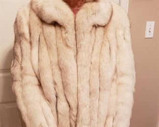 Ladies size 10 fox fur