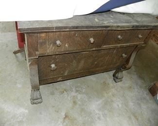 claw foot dresser