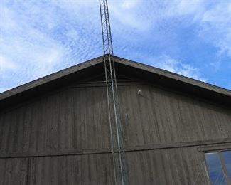 antenna tower and antenna (you must remove)