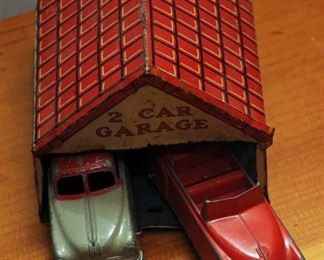 VINTAGE 2 CAR GARAGE TIN LITHO SERVICE STATION ~ WYANDOTTE #501 1938