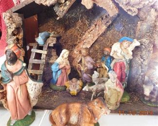 Vintage Italian Nativity set.