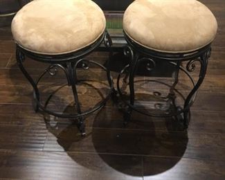 COUNTER HEIGHT BAR KITCHEN STOOLS 26" H