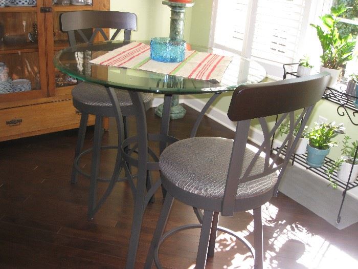 tall chairs with table
