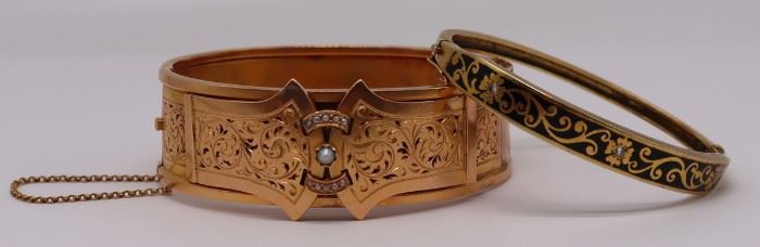 JEWELRY Victorian Gold Bracelet Grouping