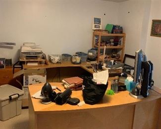 One of the very large desk units