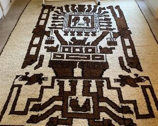 Wool rug from Peru