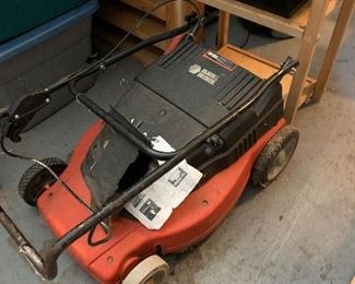 Electric lawn mower