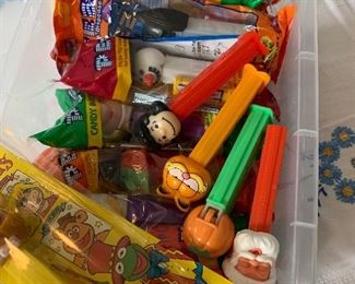 Pez dispensers, many new in package