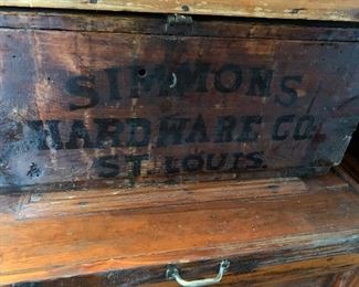 Simmons Hardware Company, Saint Louis, shipping case