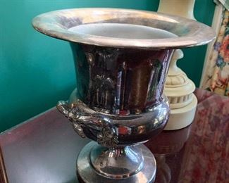 Silver plate wine cooler with aluminum liner