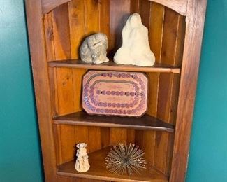 Corner cupboard -pine