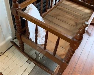 Rocking cradle