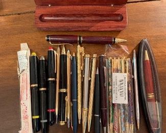 Assorted pens