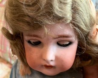 Simon Halbig doll