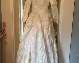 1963 wedding gown