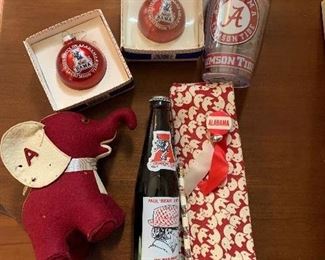 University of Alabama souvenirs, note the roll Tide elephant felt animal, and red and white elephant men’s ties. Super cool and super vintage.