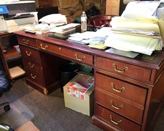 Vintage Kittinger leather top desk