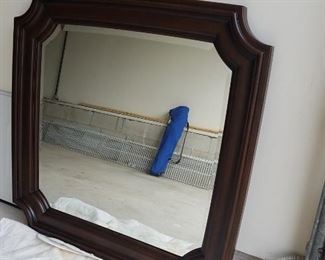 Lots of mirrors available