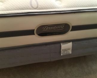 Beauty rest recharge mattress