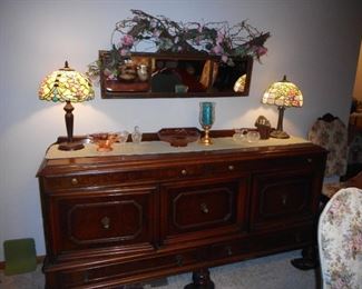 Vintage Mahogany Side Board. Acrylic Faux Tiffany Roses Table Lamp
