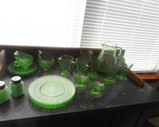 Vintage Green Depression Panel Ice tea Pitcher with 4 Footed Ice Tea Glasses, Panel Dessert Set