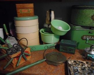 Vintage Kitchen GREEN