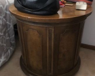 American of Martinsville burl drum tables, 2