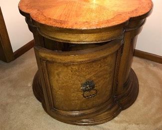 American of Martinsville drum table