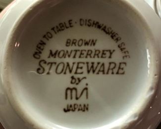 Brown Monterrey Stoneware set