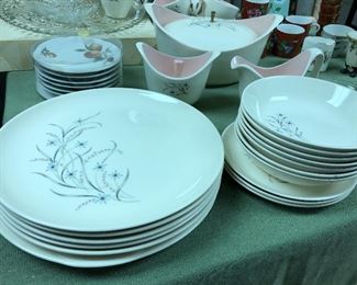 Vintage Taylor Smith Taylor Windemere dinnerware set, 64 pcs