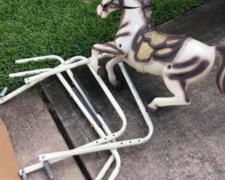 Rocking Spring Horse
Needs assembly.
Has the bolts.