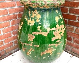 Large urn